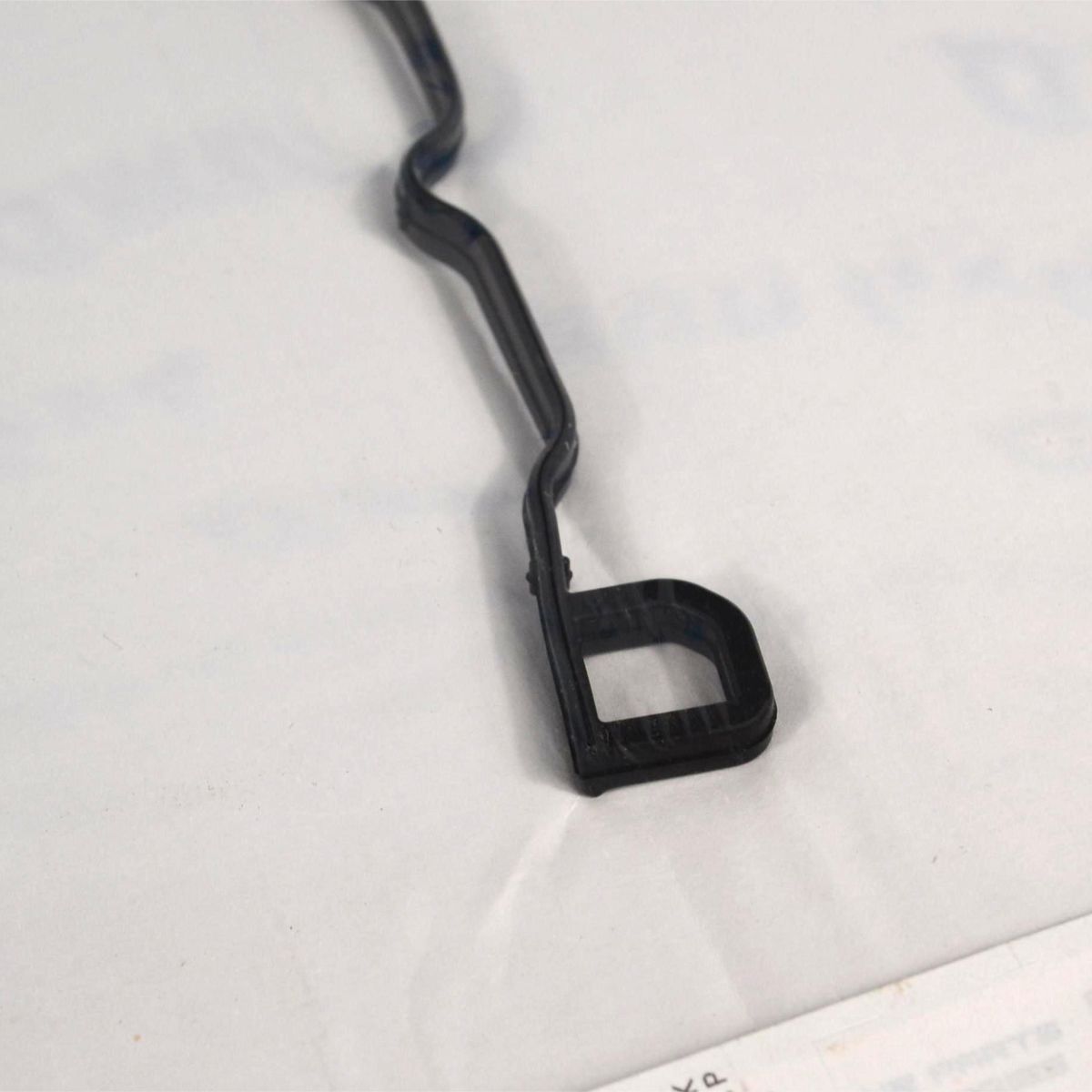 Прокладка задней крышки сальника коленвала Jeep Wrangler JL/Jeep Grand Cherokee WL V2.0T 68250644AA