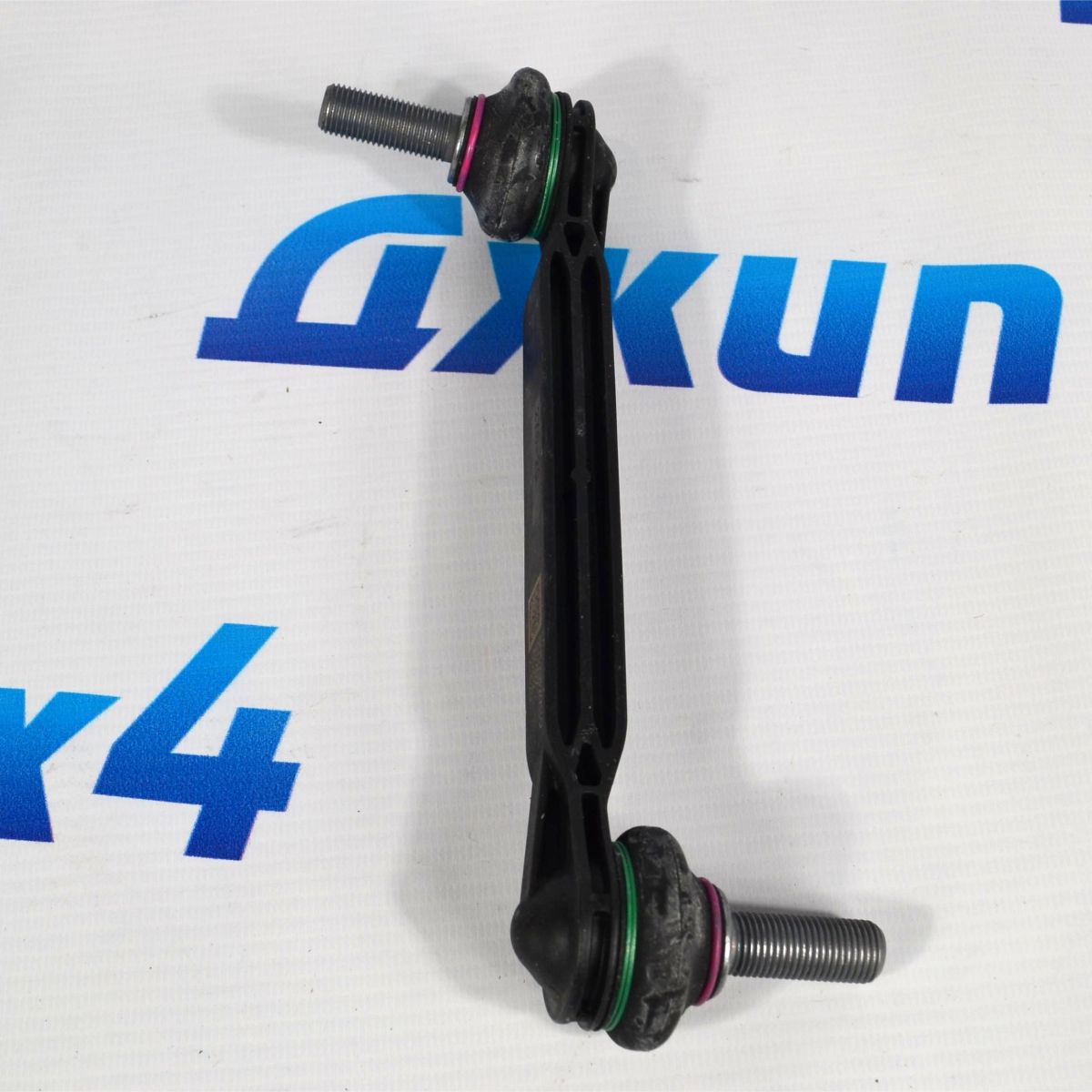 Тяга заднего стабилизатора Jeep Compass/Jeep Renegade 52182013