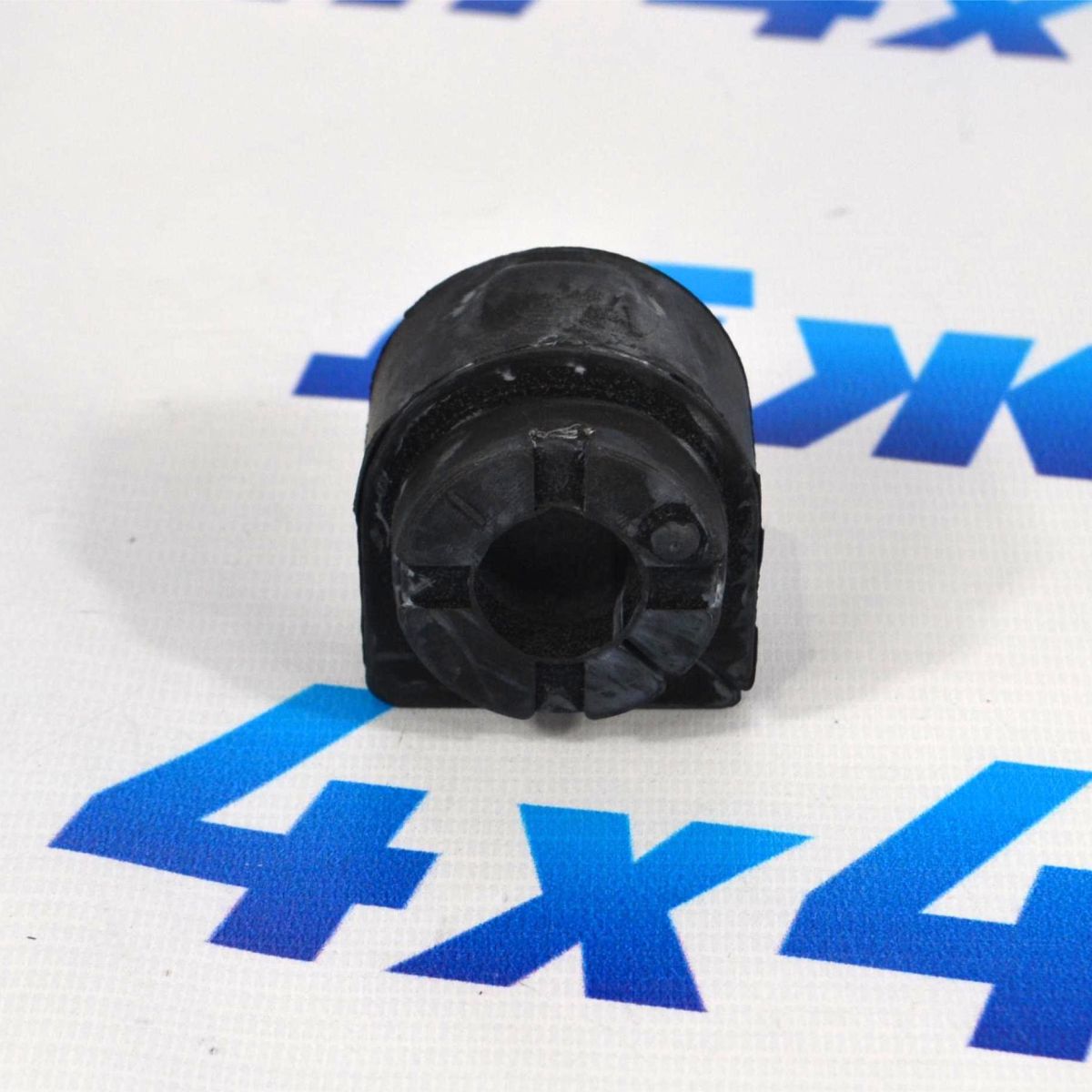 Втулка переднего стабилизатора Range Rover Evoque LR030743