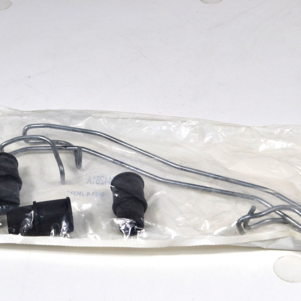 Пыльник направляющей  переднего суппорта Jeep Grand Cherokee WJ 1999-2002 5011981AA