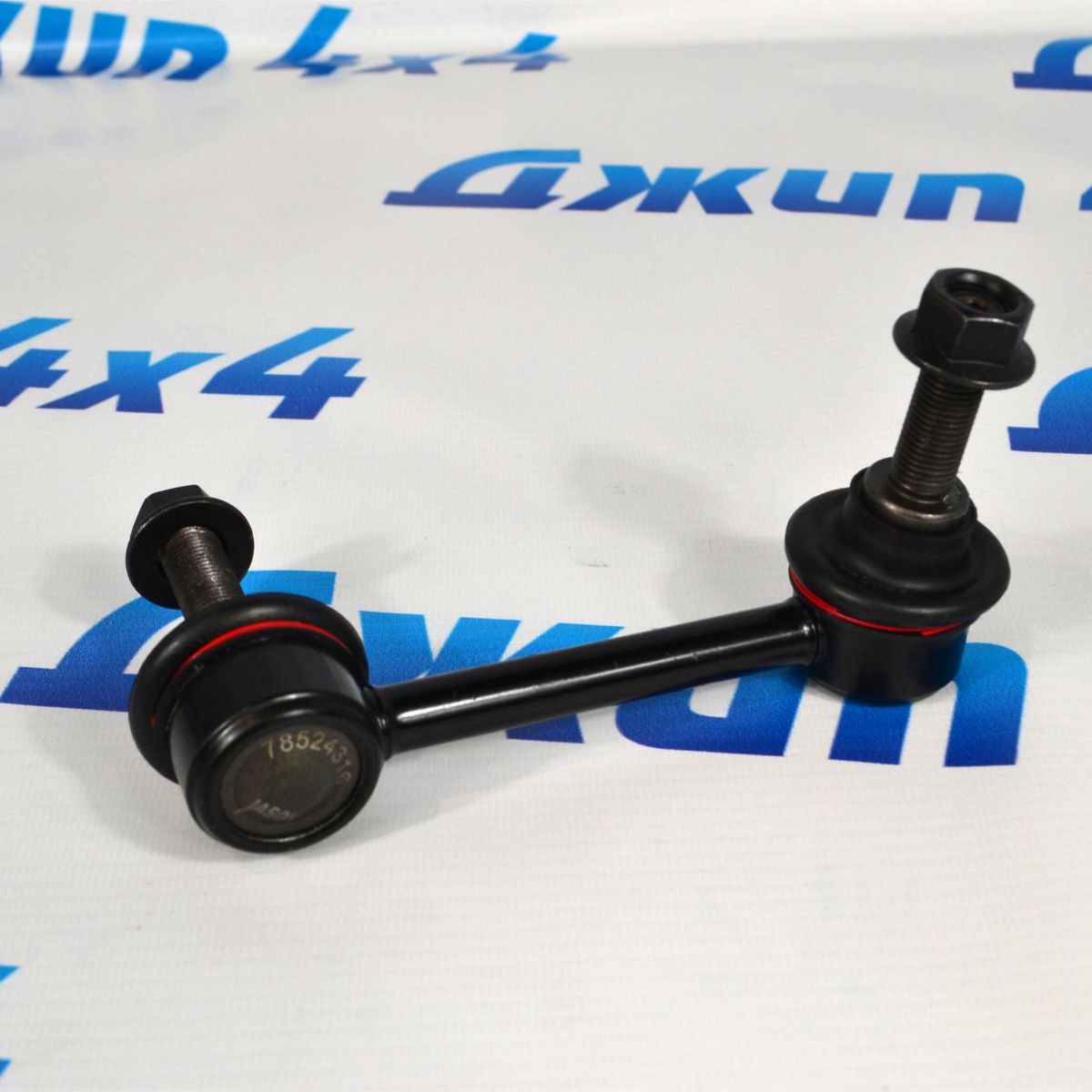 Тяга переднего стабилизатора Jeep Grand Cherokee WK2 SRT8 (левая) 68091837AA