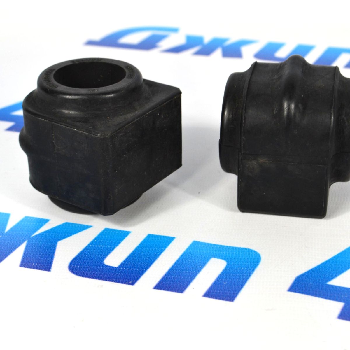 Втулка переднего стабилизатора Dodge Charger LD/Dodge Challenger LA/Crysler 300C LX 68219854AA