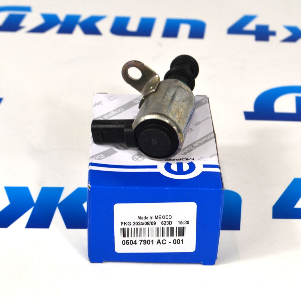 Соленоид фазовращателя задний Jeep Grand Cherokee WK2 V3.6 5047901AC