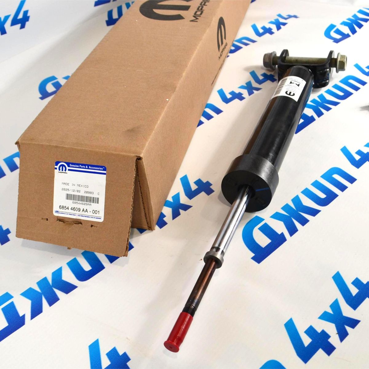 Амортизатор задний Jeep Grand Cherokee WL 68544609AA