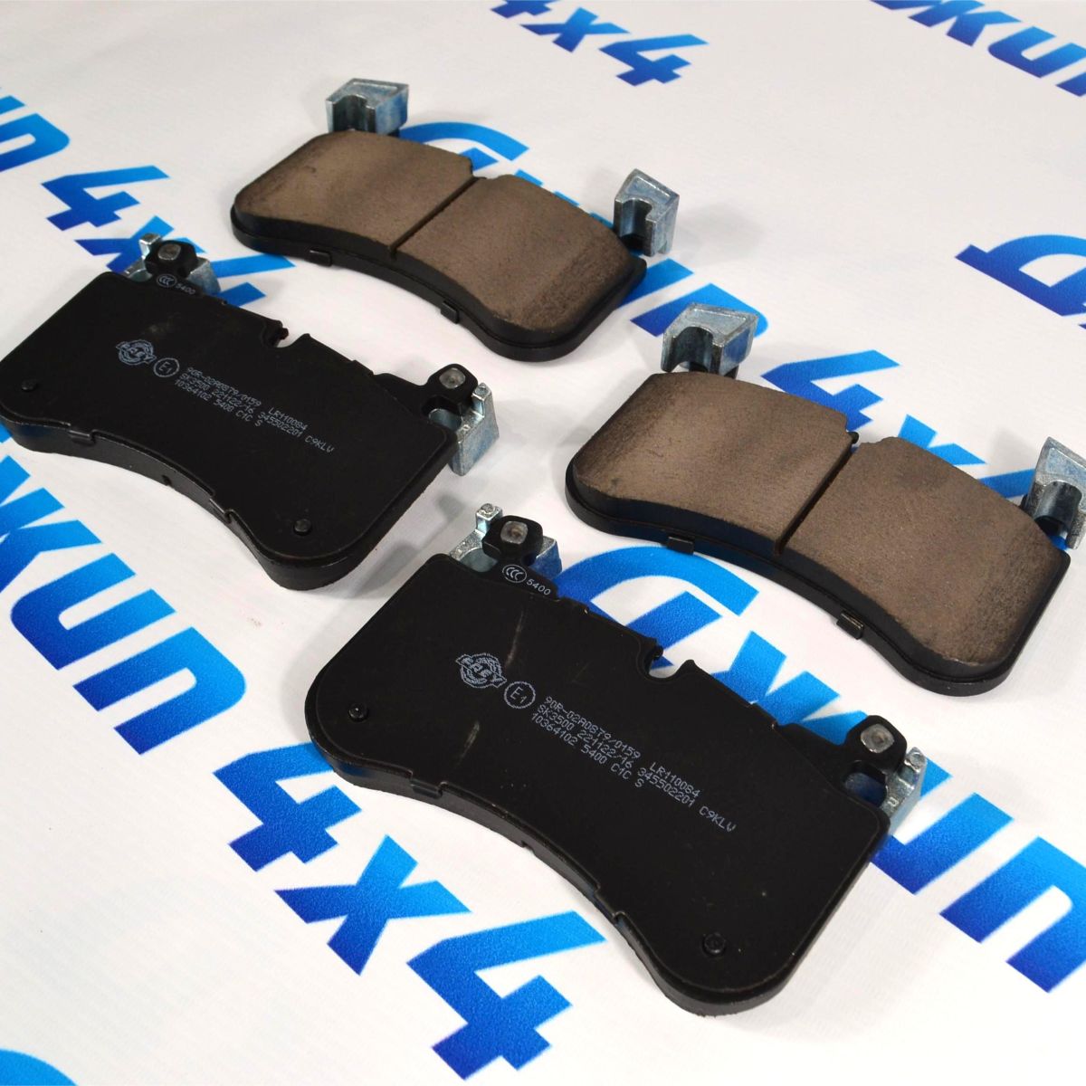 Колодки тормозные передние Land Rover Defender L663/Land Rover Discovery 5 L462 LR110084