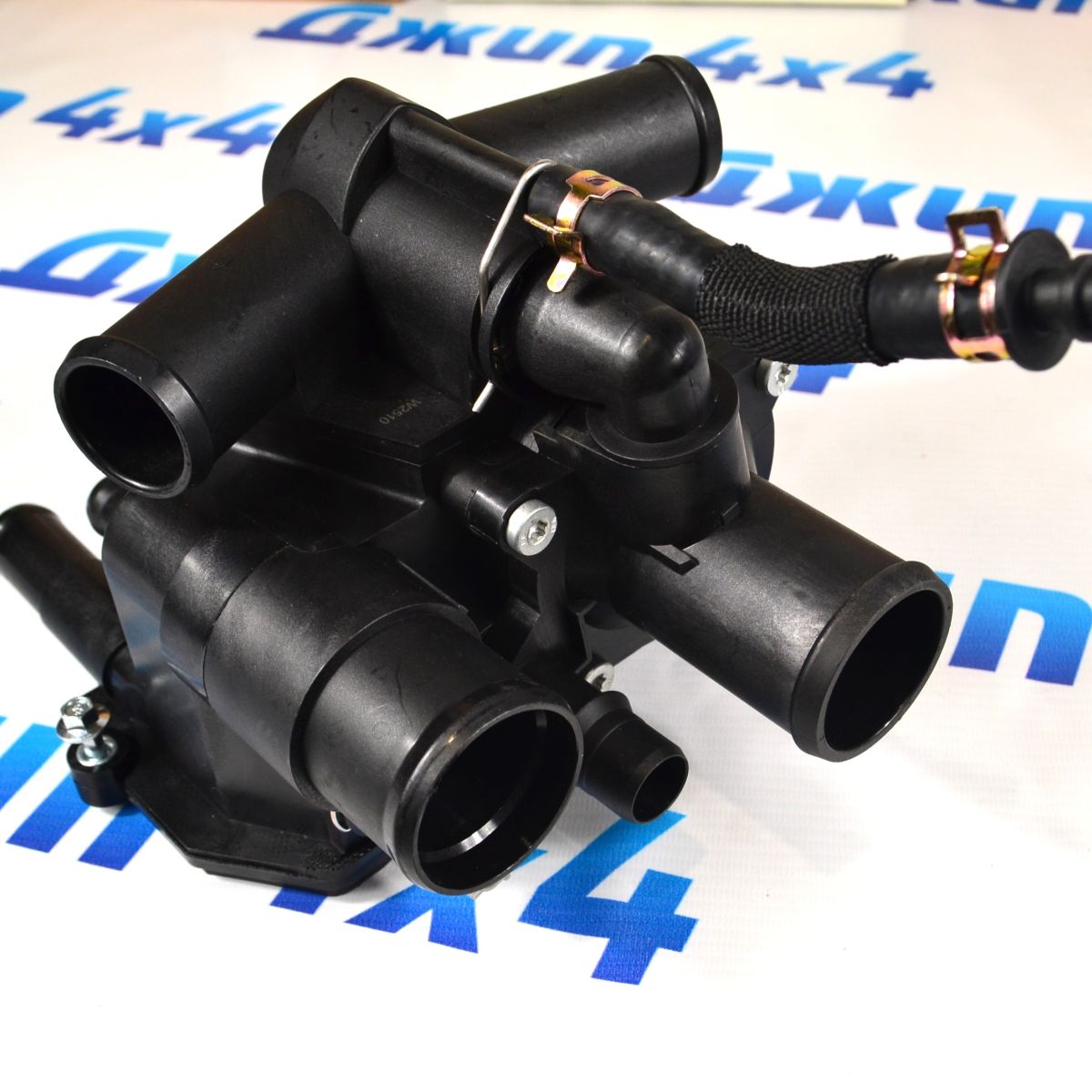 Термостат Range Rover Sport L320/Range Rover L322 V3.6TD (с корпусом) LR004318