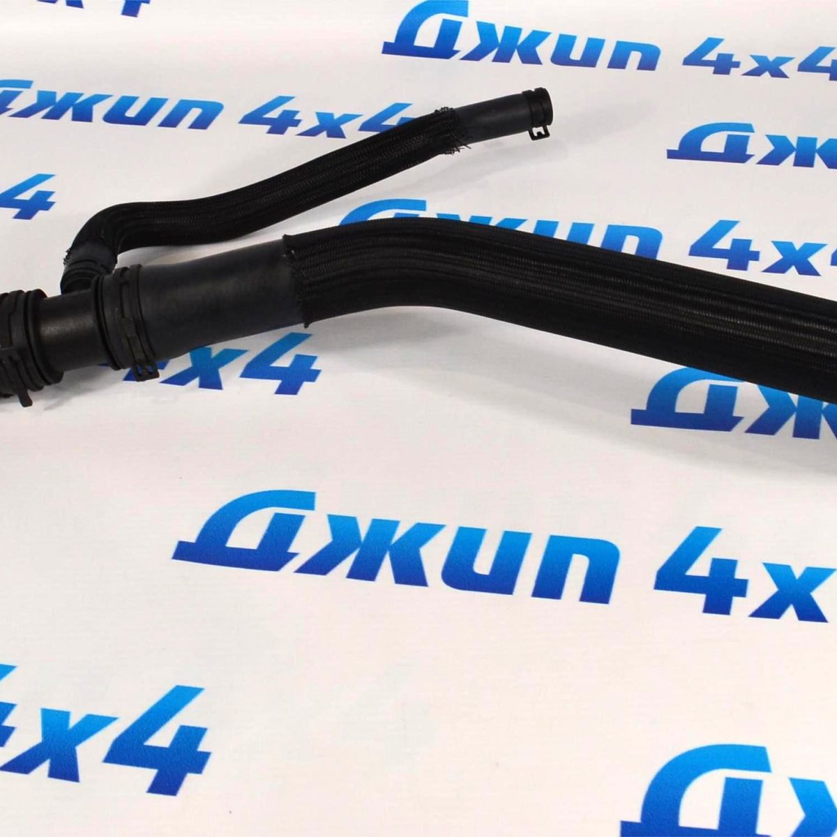 Патрубок радиатора нижнего Jeep Grand Cherokee WK2 V3.0CRD 52014834AD