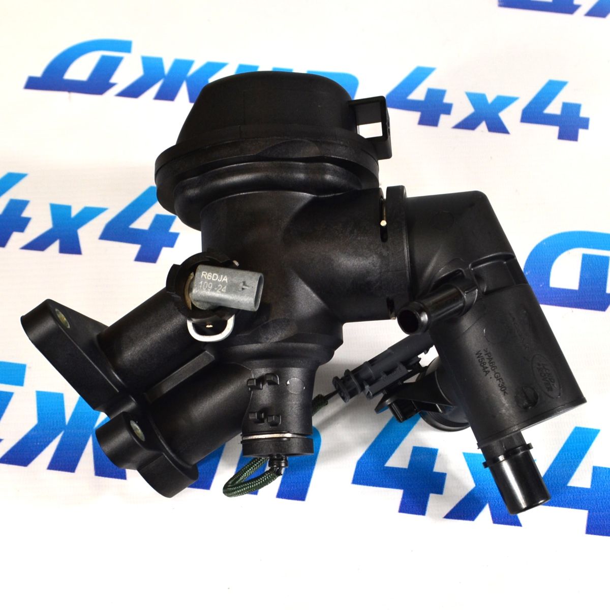 Термостат Range Rover Evoque L551/Jaguar E-Pace X540 V2.0T Petrol (с корпусом) LR115275