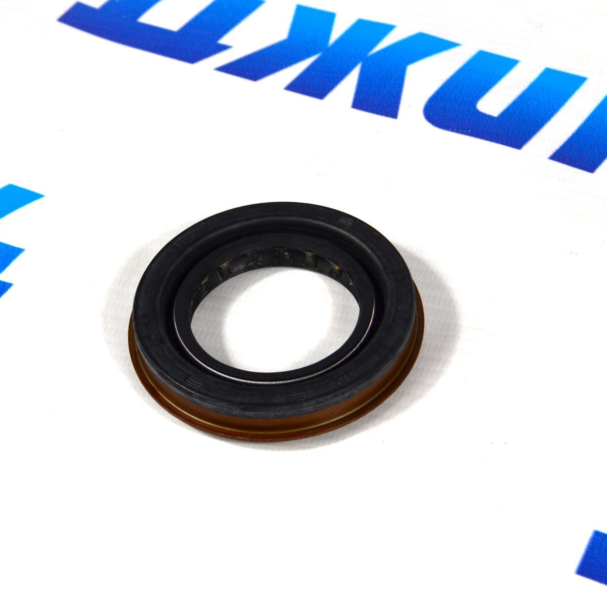 Сальник заднего редуктора Jeep Cherokee KL 68227807AB