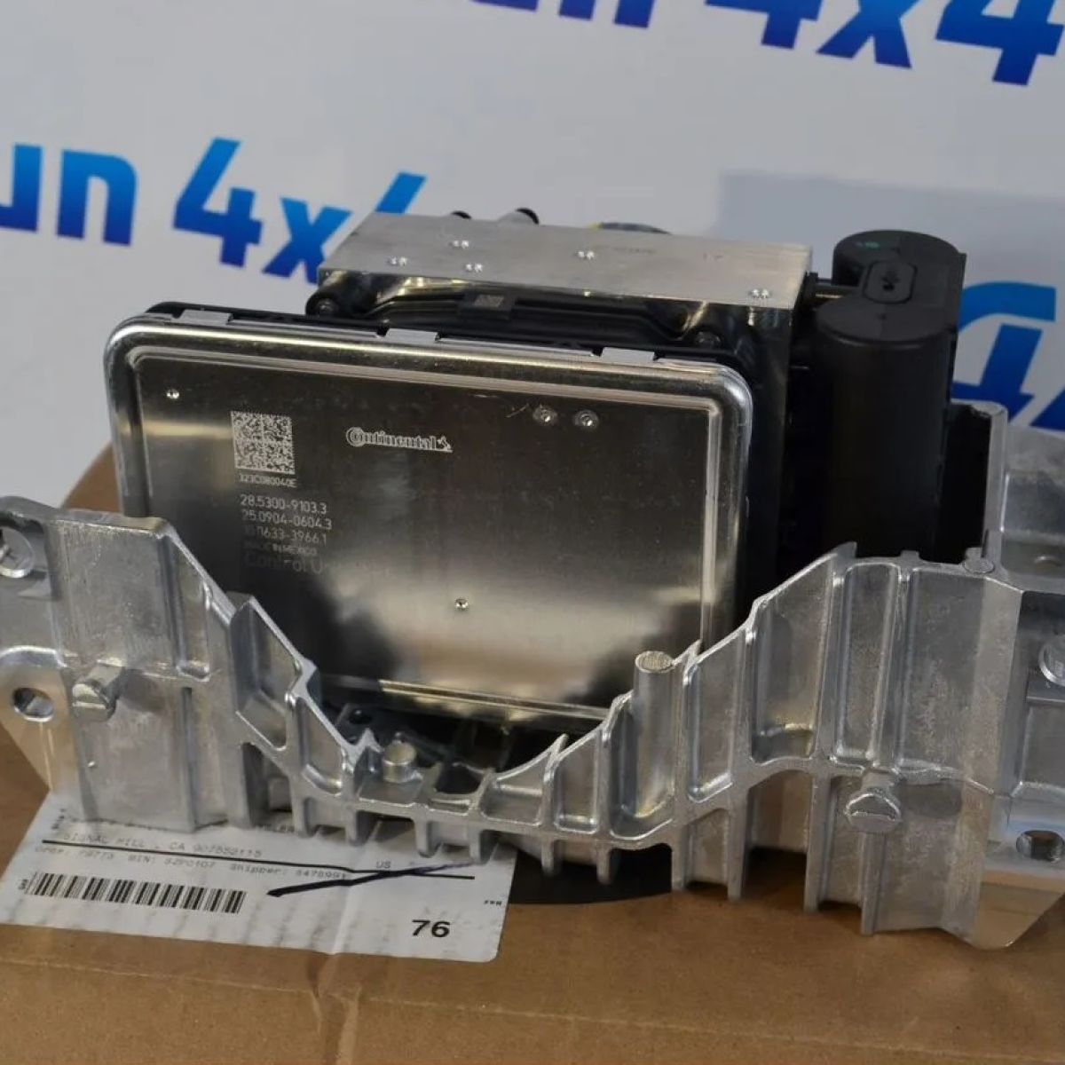 Компрессор пневмоподкачки Dodge Ram 1500 DT 2021-2022 68496113AD