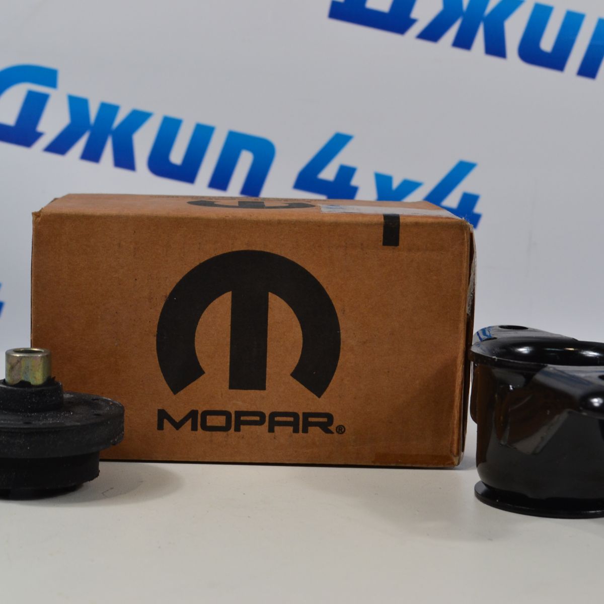 Опора заднего амортизатора Nivomat Jeep Grand Cherokee WK2 68252113AA