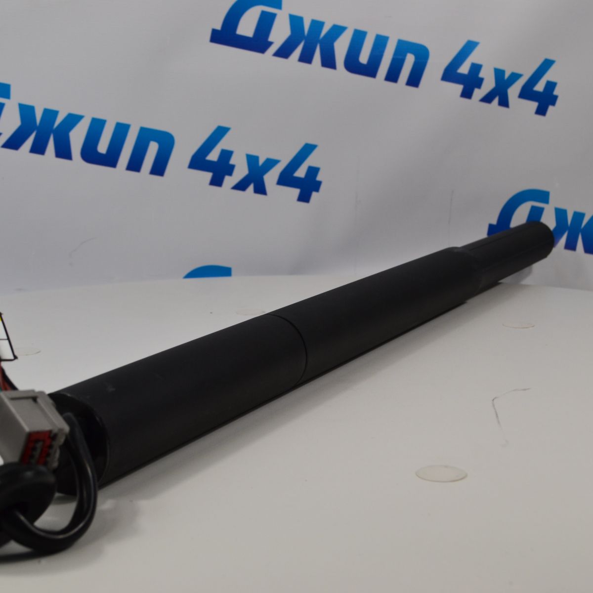 Механизм поднятия пятой двери Jeep Grand Cherokee WK2 55399277AC