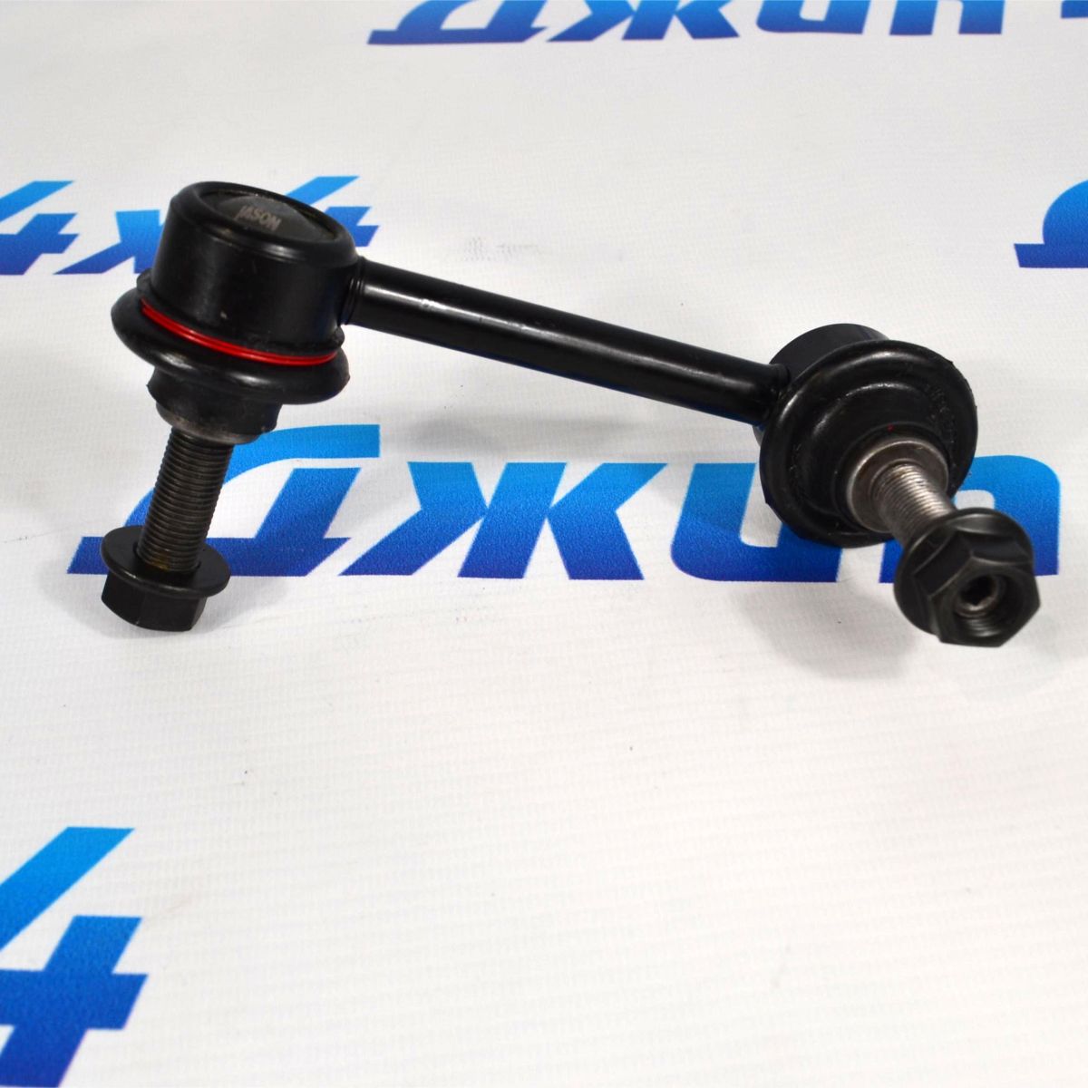 Тяга переднего стабилизатора Jeep Grand Cherokee WK2 SRT8 (правая) 68091836AA