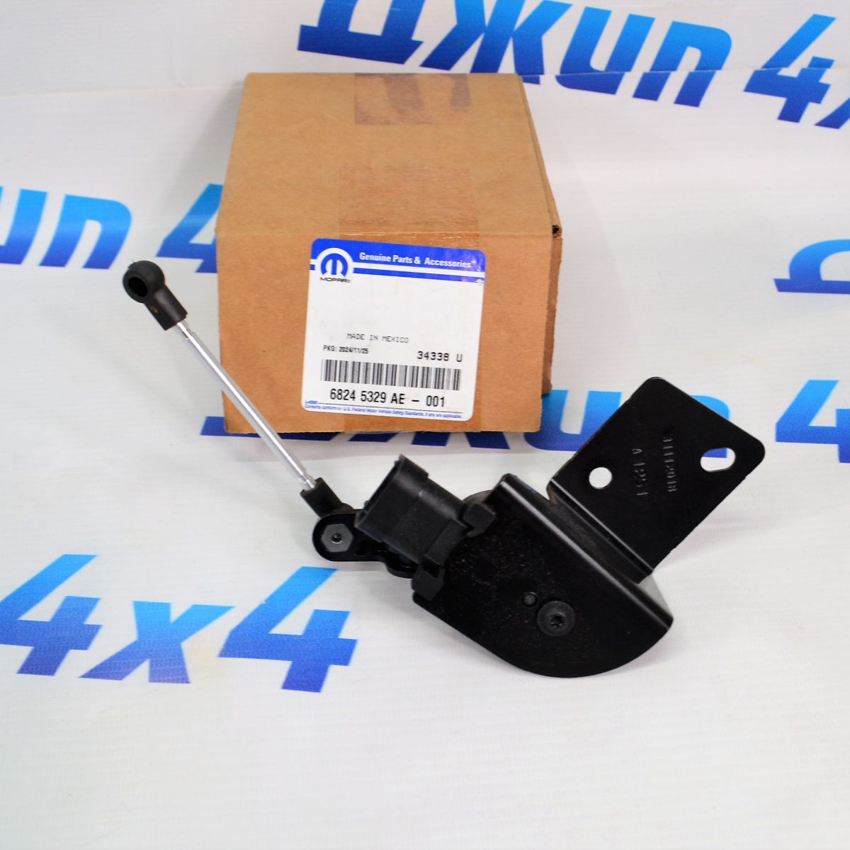 Датчик положения кузова Jeep Grand Cherokee WK2 (передний/левый) 68245329AE