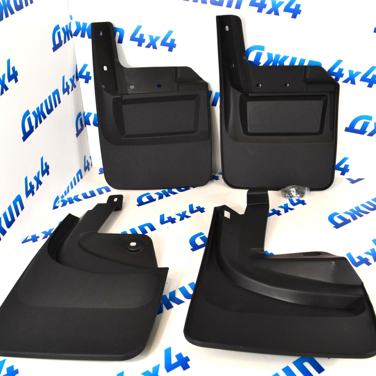 Брызговики Jeep Wrangler JL 2023- (комплект) 82215332AA