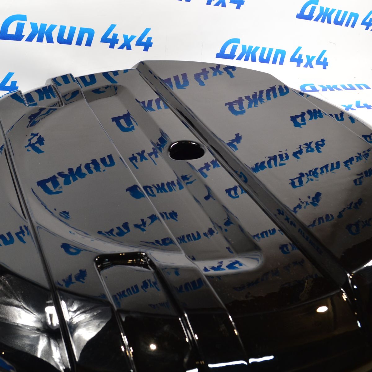 Чехол запасного колеса Jeep Wrangler JL R18