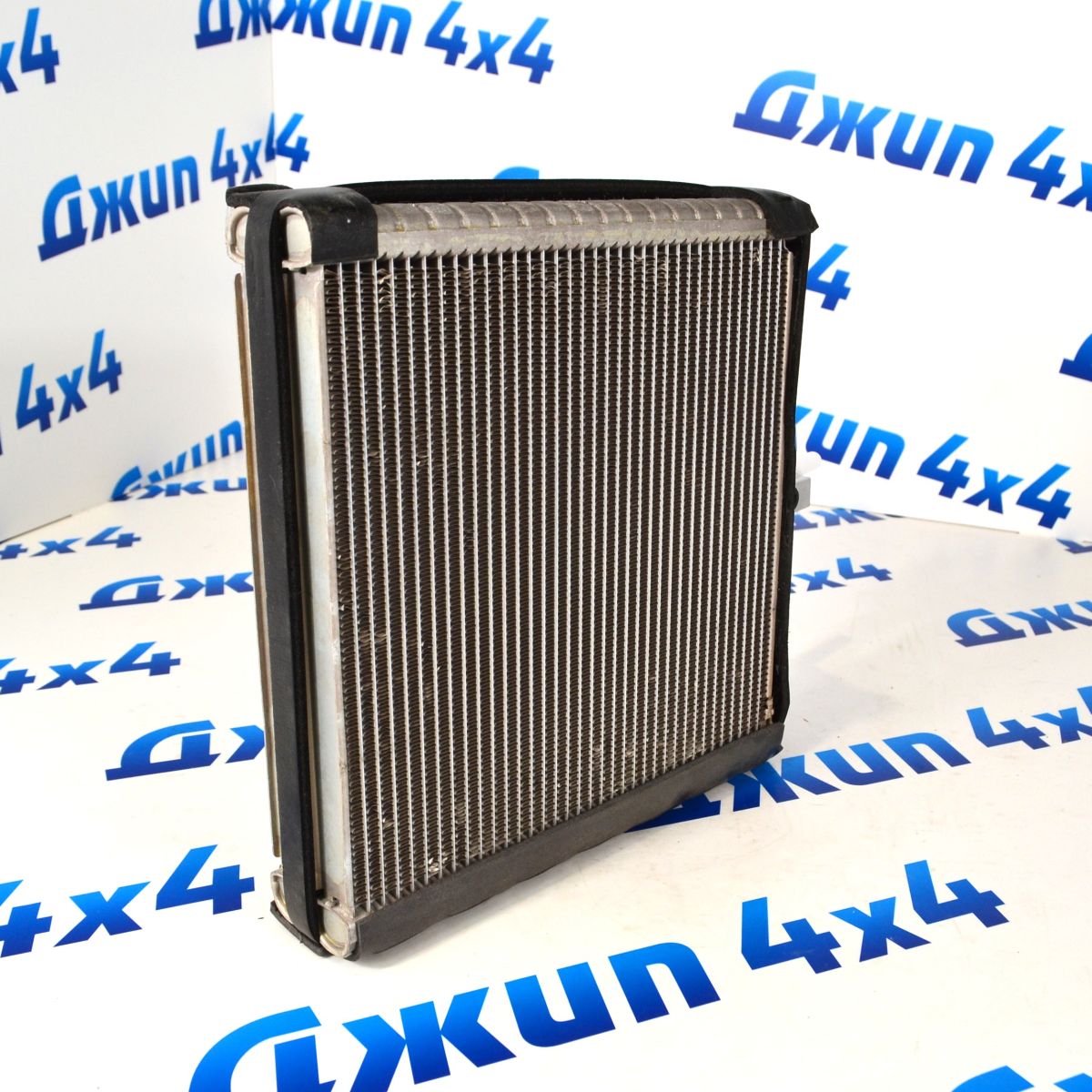 Испаритель кондиционера в комплекте с редукционным клапаном Dodge Ram 1500/Ram TRX/Ram 2500/Ram 3500 68396046AB