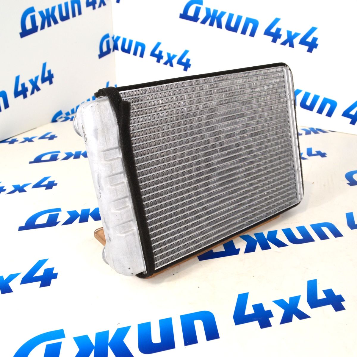 Радиатор печки Jeep Grand Cherokee WK2/Dodge Durango WD 68079484AA