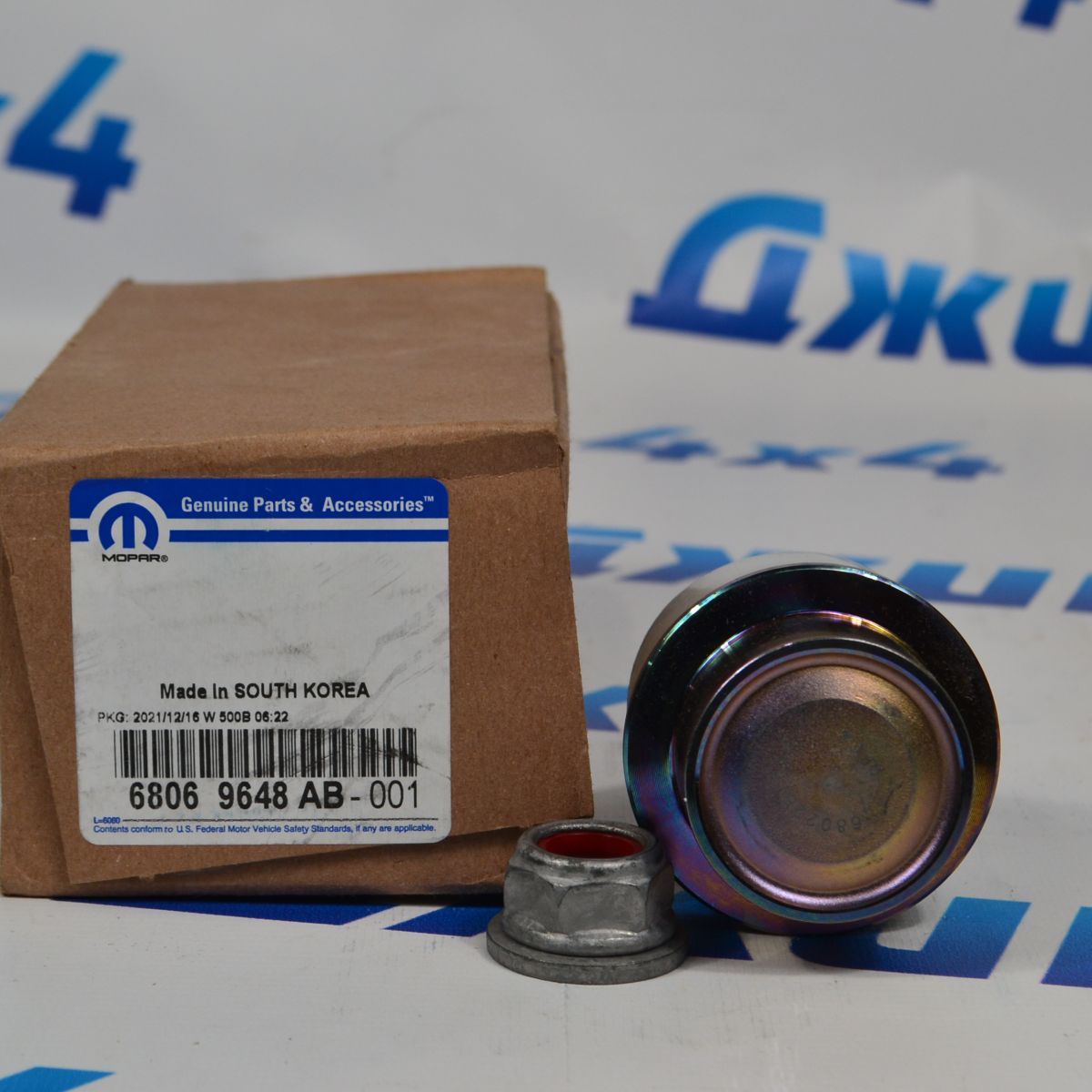 Шаровая опора нижняя Jeep Grand Cherokee WK2 (перед/зад) 68069648AB