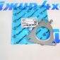 Прокладка приёмной трубы Land Rover Discovery/Range Rover/Range Rover Sport (левая) LR016619