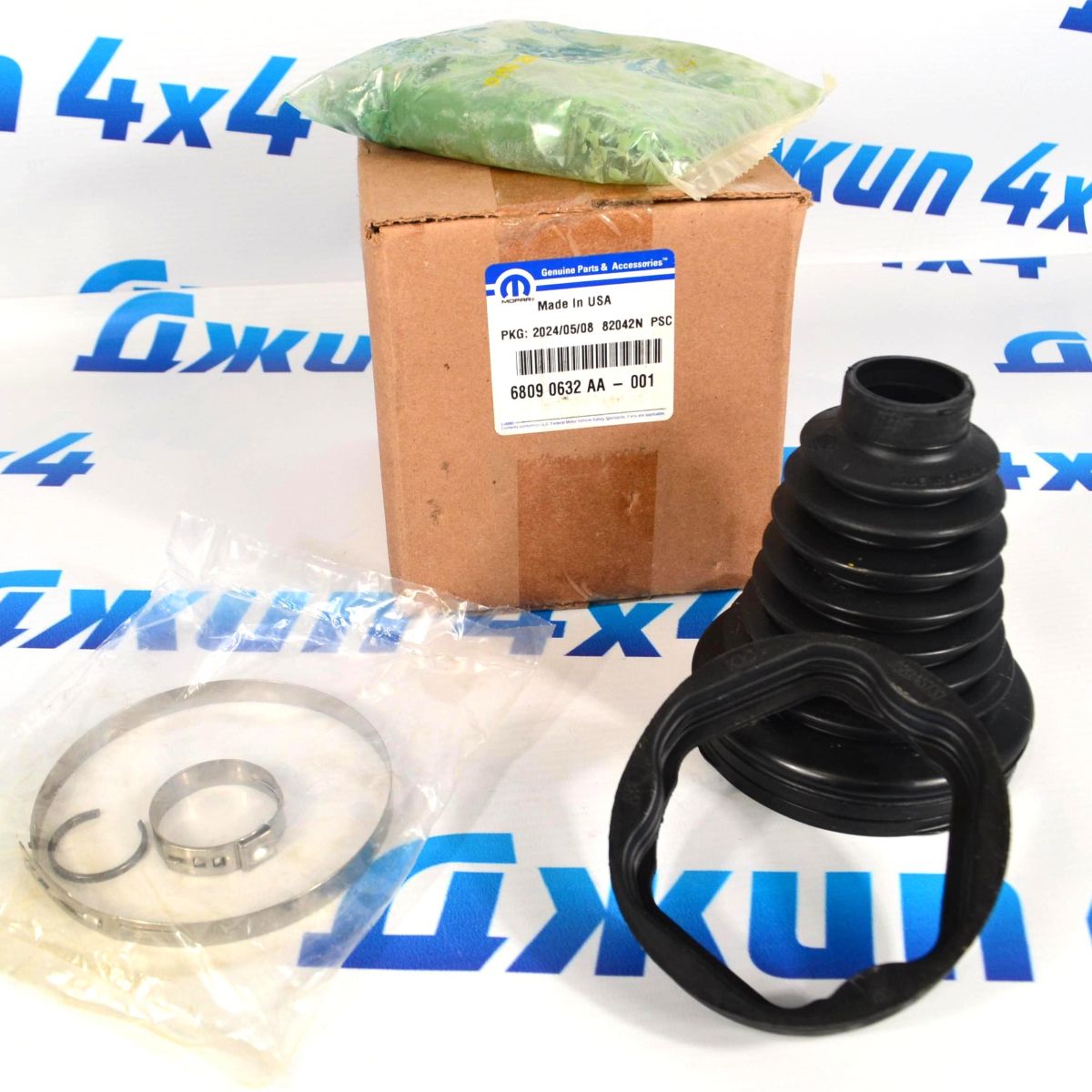 Пыльник внутреннего ШРУС Dodge Ram 1500 DS 68090632AA