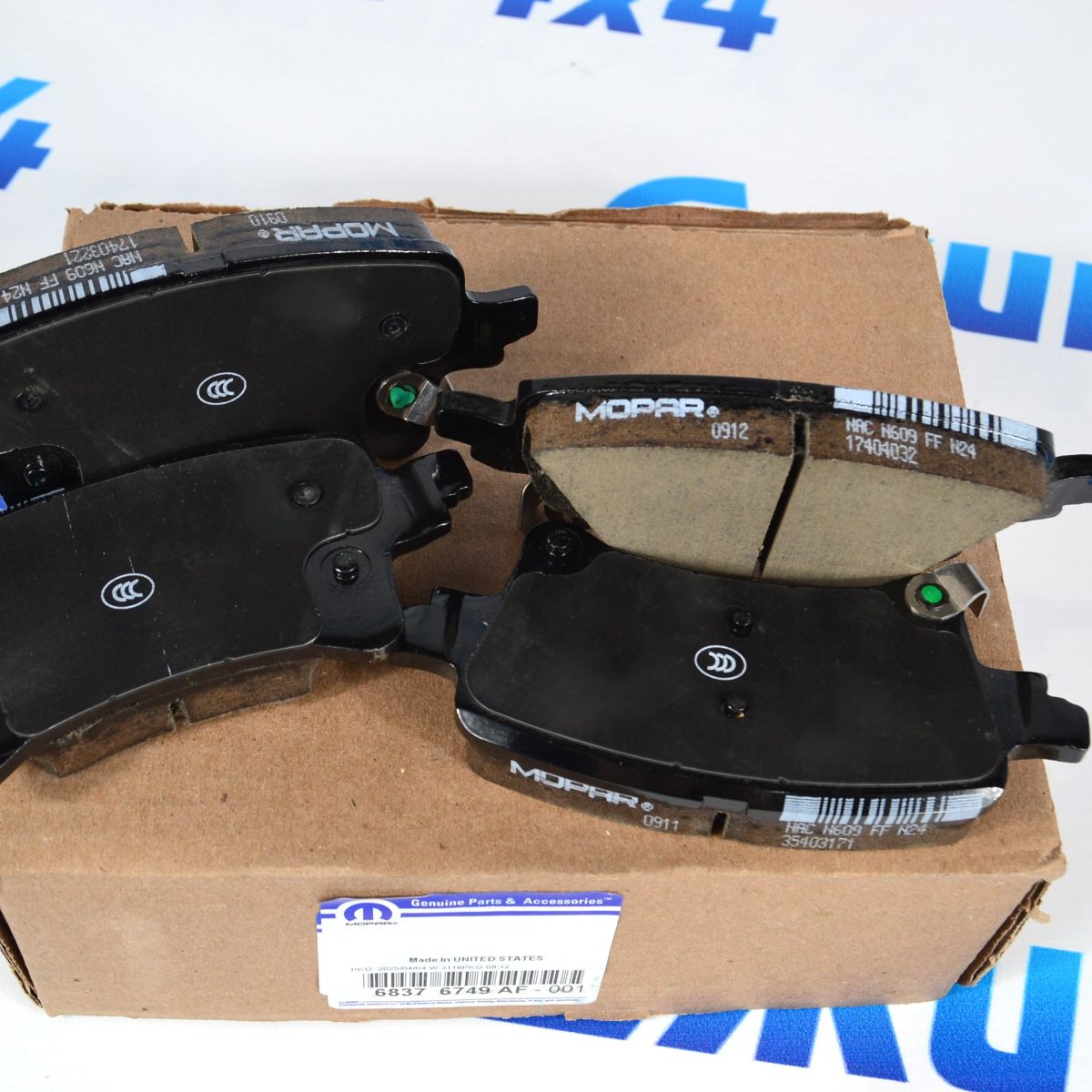 Колодки тормозные задние Jeep Gladiator JT 68376749AF