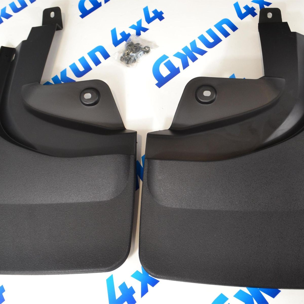 Брызговики Jeep Wrangler JL 2023- (комплект) 82215332AA