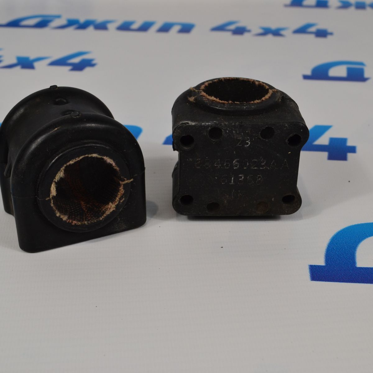 Втулка СПУ переднего Dodge Ram TRX 2021-2023 68466023AA