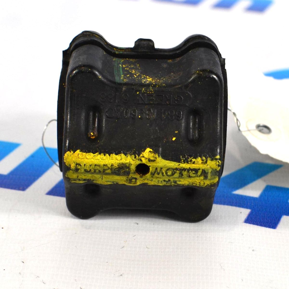 Втулка переднего стабилизатора Jeep Wrangler JL/Jeep Gladiator JT 2019-2023 68251384AB