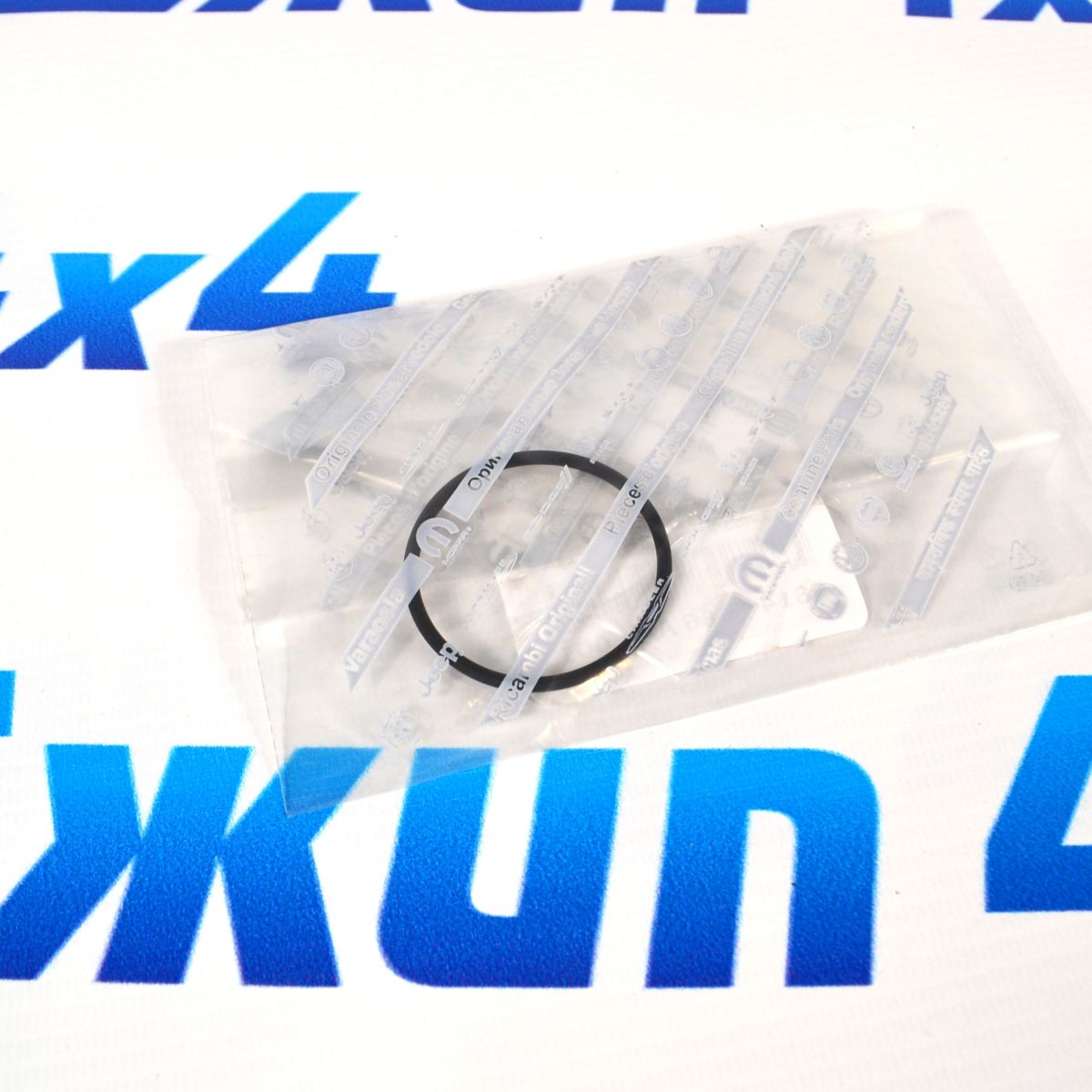 Кольцо уплотнительное системы охлаждения Jeep Grand Cherokee WK2 V3.0CRD 68147586AA