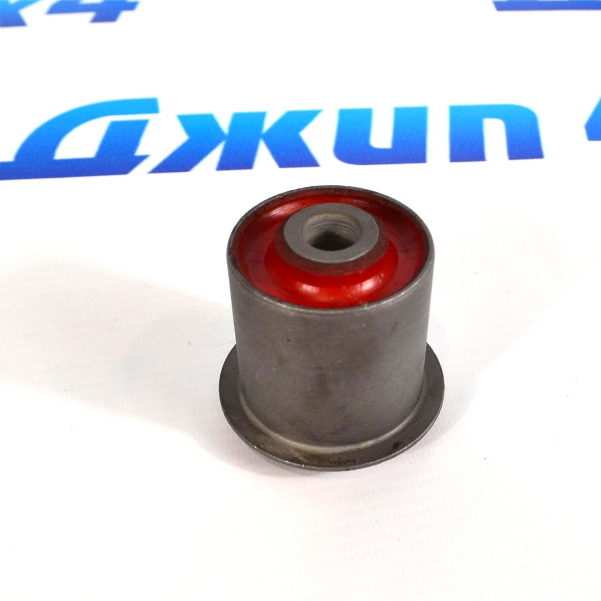 Cайлентблок тяги задней верхней к мосту Jeep Grand Cherokee WK/Jeep Commander XK (46 мм) 52089629AC