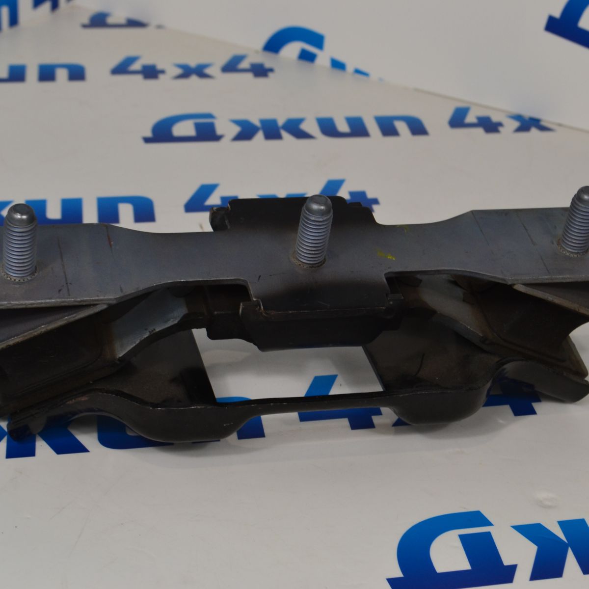 Опора АКПП Jeep Wrangler JL/Jeep Gladiator JT 68271535AA