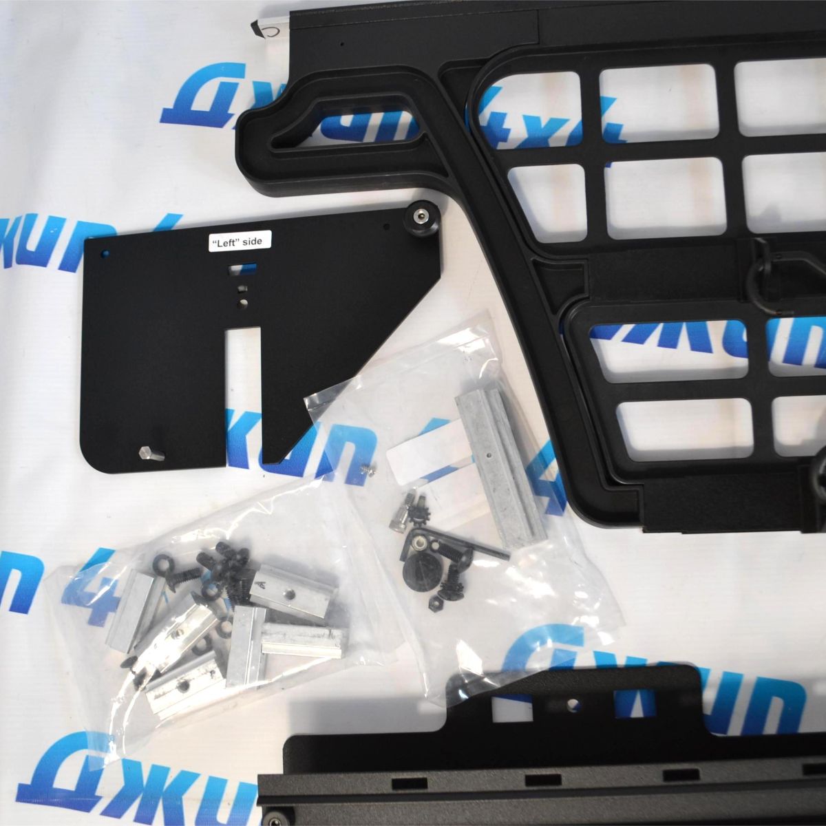 Делитель кузова Dodge Ram 1500/Dodge Ram TRX 82215481