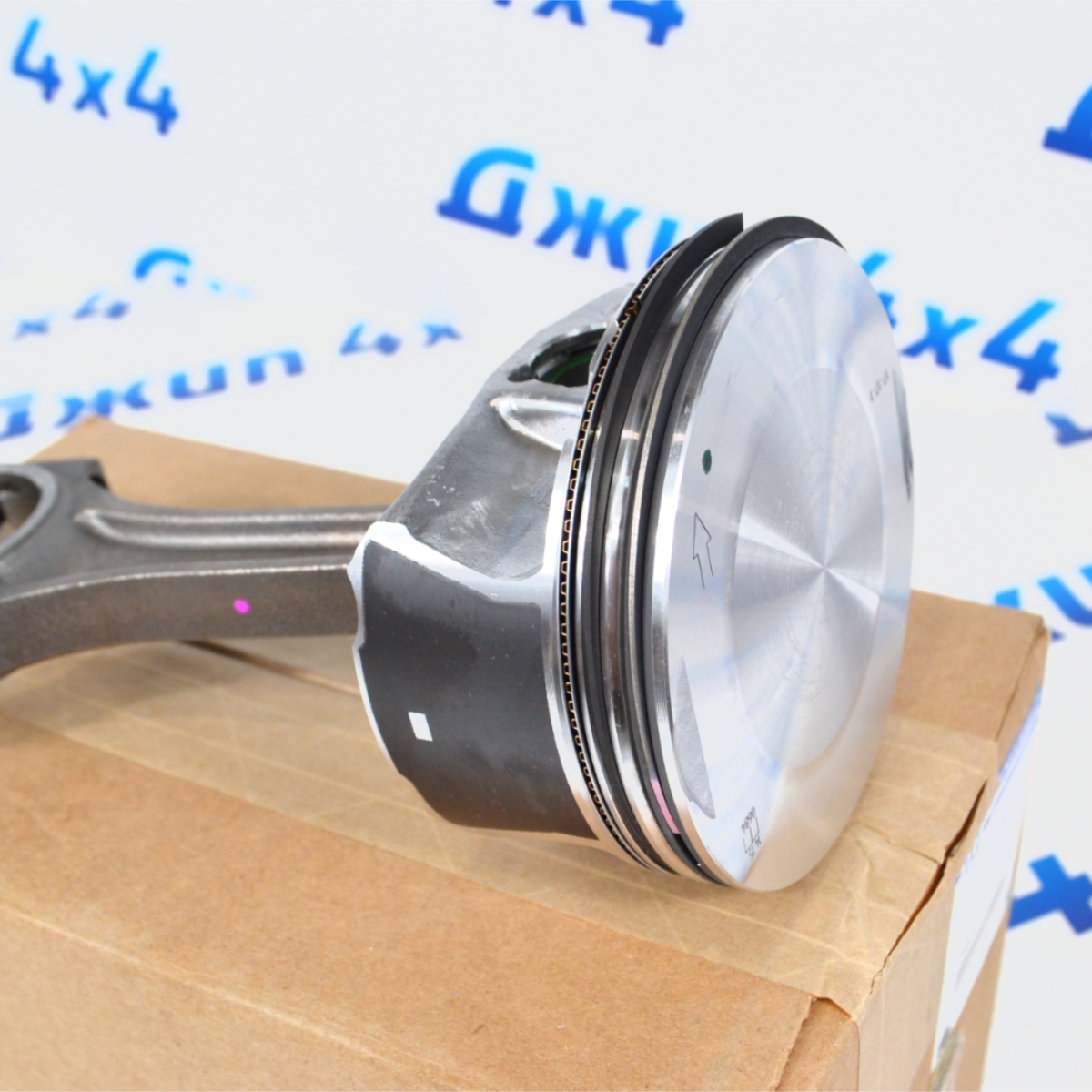 Поршень с шатуном в сборе Jeep/ Dodge/ Chrysler SRT8 V6.4 (2-4-6-8) 68090672AA
