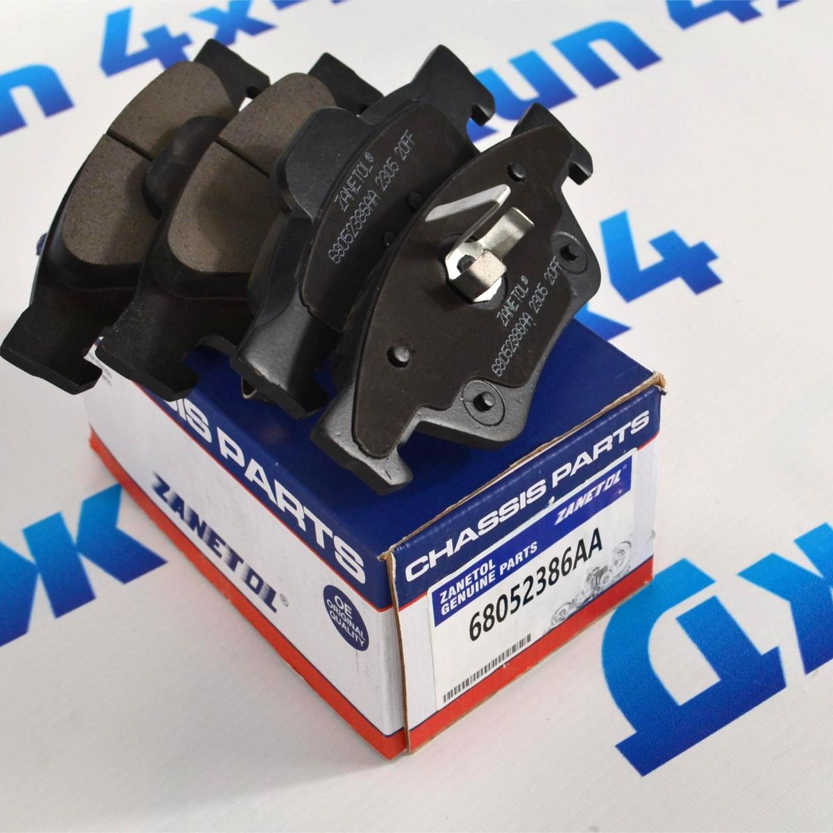 Колодки тормозные задние Jeep Grand Cherokee WK2 68052386AA