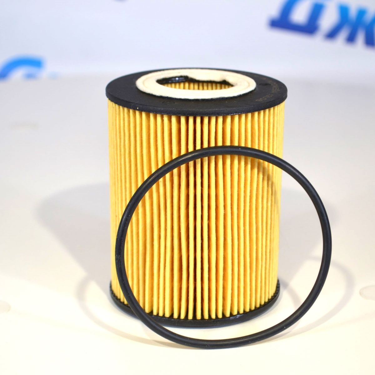 Фильтр масляный Land Rover Freelander II V3.2 (картридж) LR001419