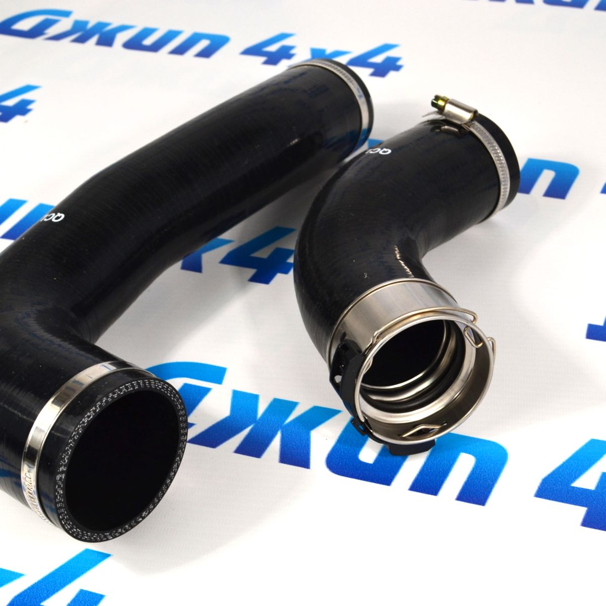 Патрубок турбины к интеркуллеру Jeep Grand Cherokee WK2 V3.0CRD 52014481AG