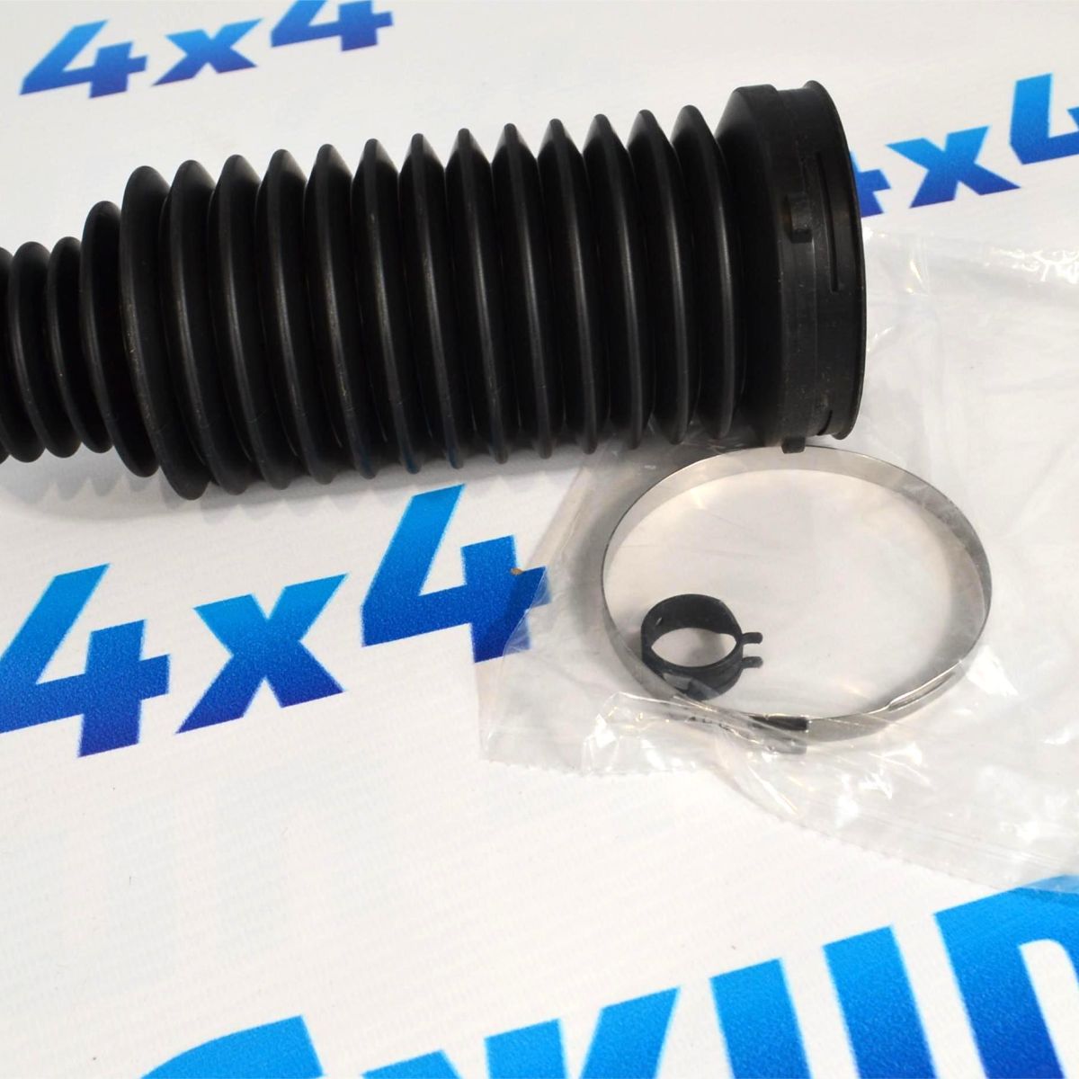 Пыльник рулевой тяги  Dodge Ram 1500 DS/DT 2013- 68399093AB