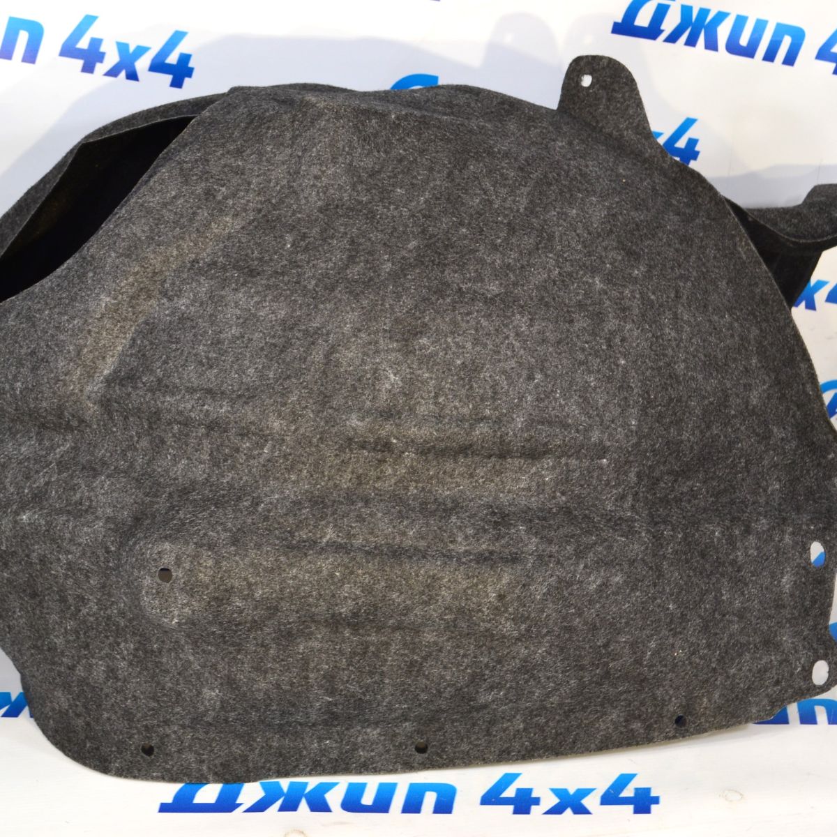 Подкрылок передний левый Jeep Grand Cherokee WK2 (войлок) 55079293AL