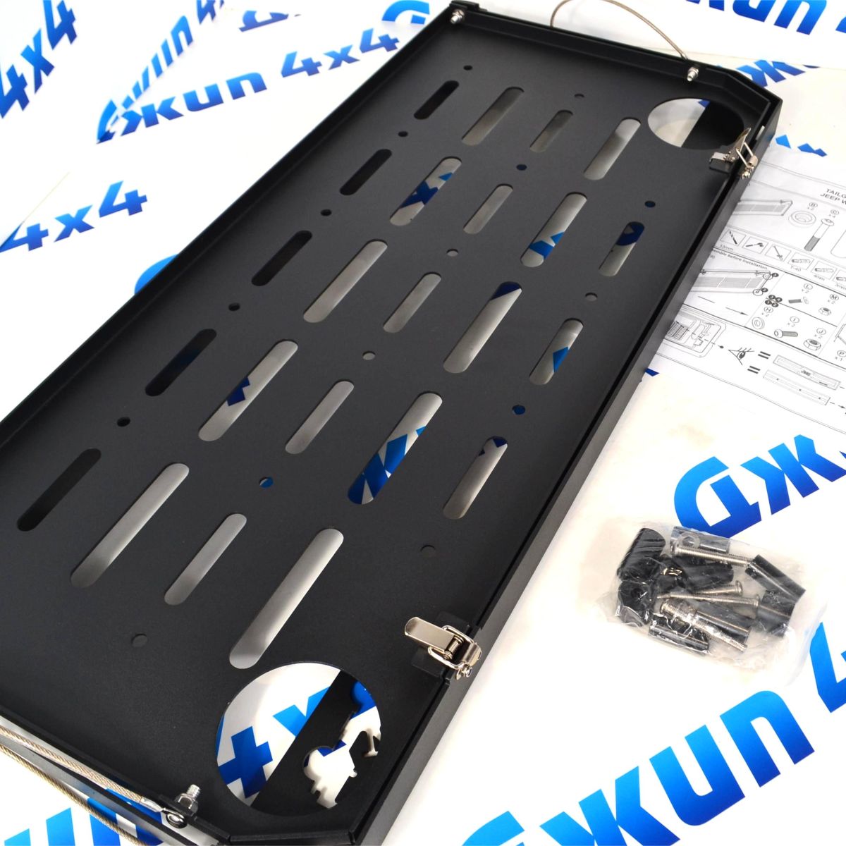 Откидной столик на дверь багажника Jeep Wrangler JL 2018- 82215416AB