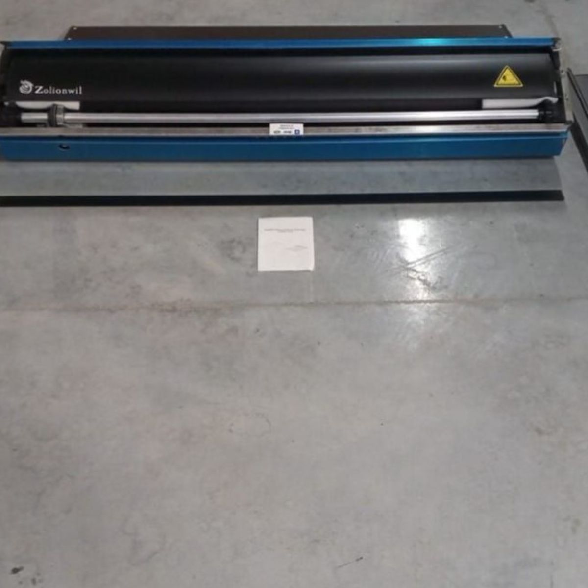 Крышка кузова роликовая с электроприводом Dodge Ram 1500 для кузова 5.8 (с рэм боксами) 82215255AB