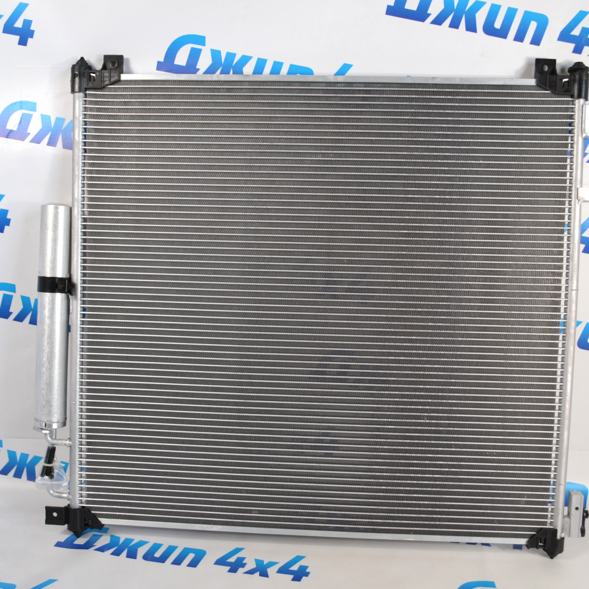 Радиатор кондиционера Land Rover Discovery 5 L462 V3.0TD LR106642