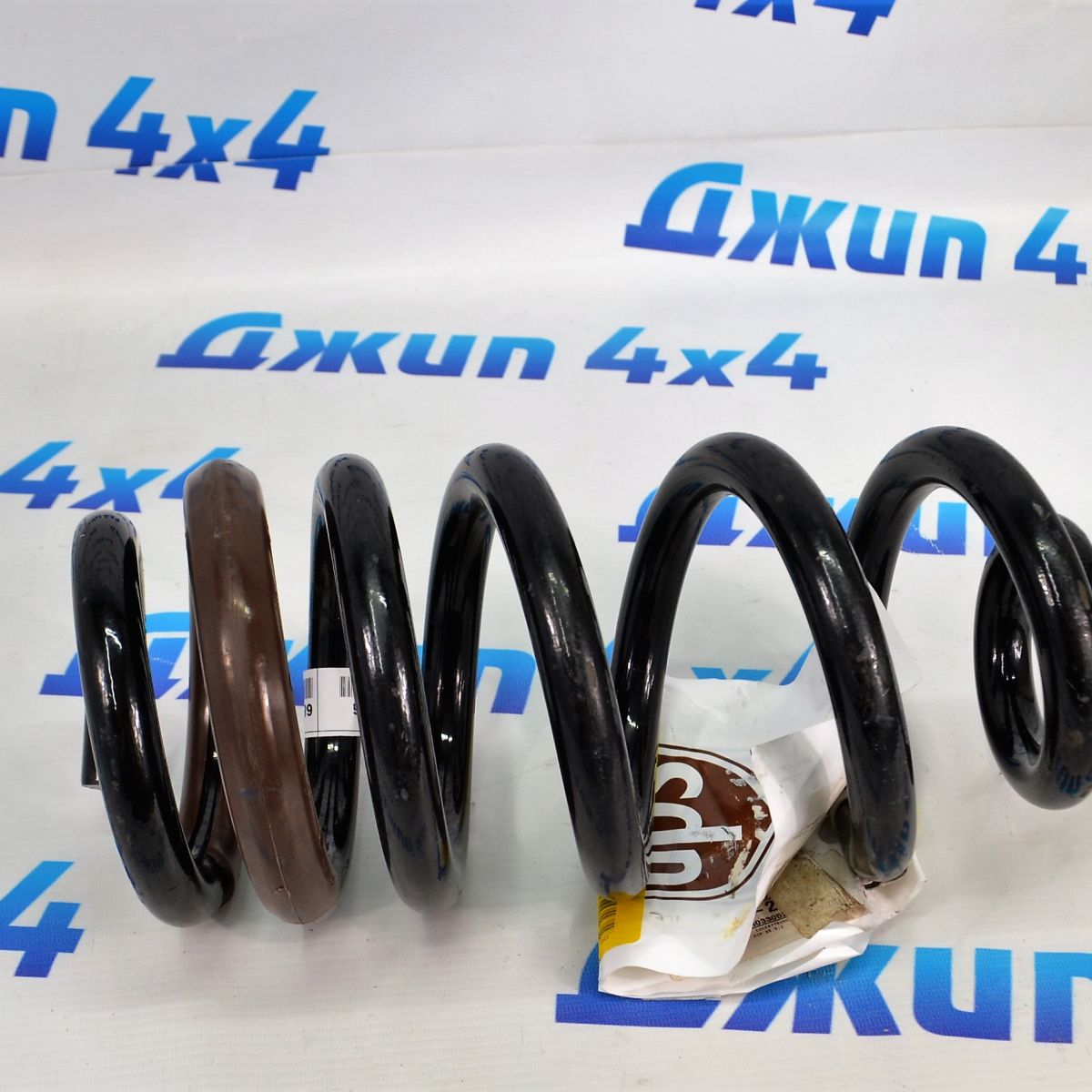 Пружина задняя Jeep Grand Cherokee WK2 68506686AA