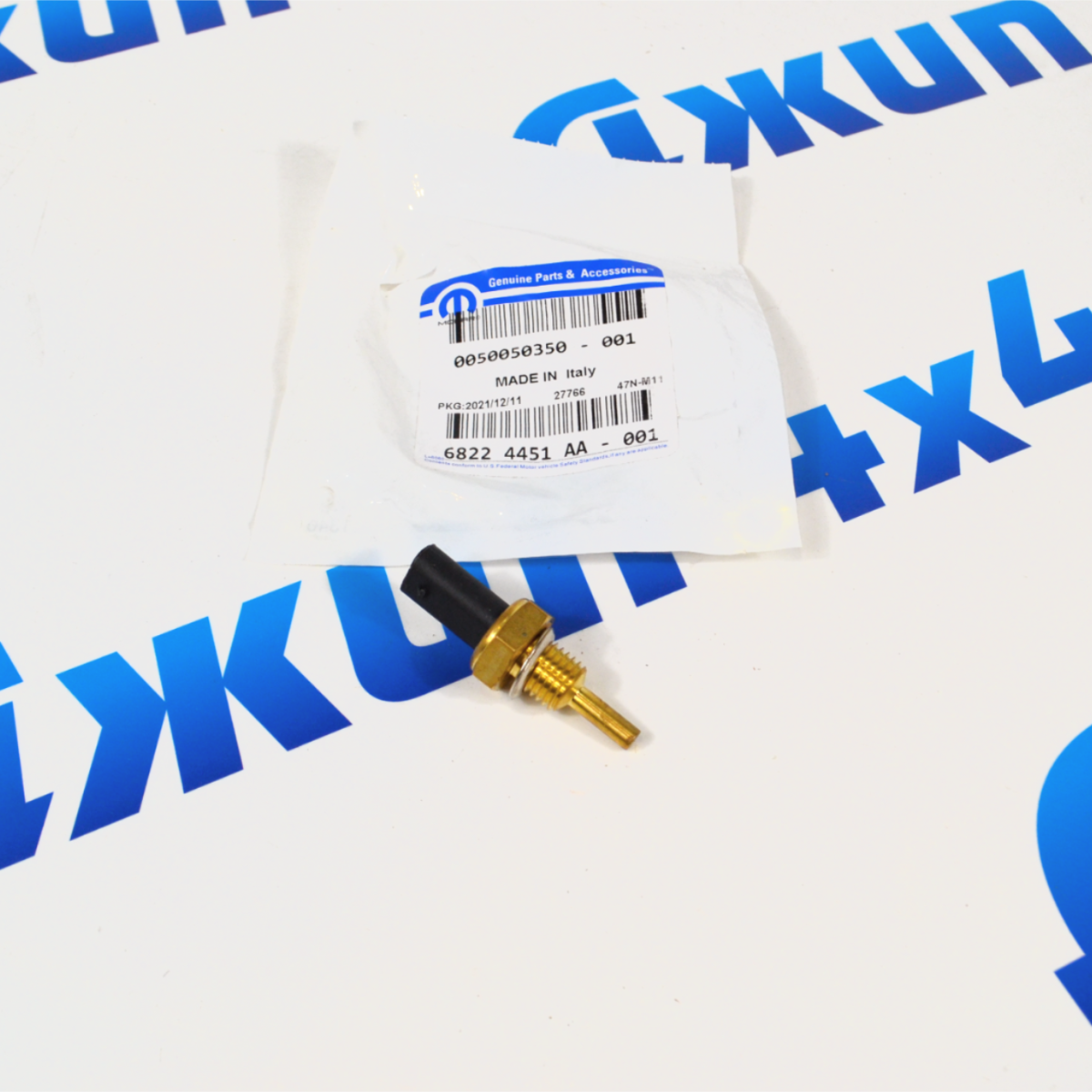 Датчик температуры охлаждающей жидкости Jeep Wrangler JL V2.0T 68224451AA
