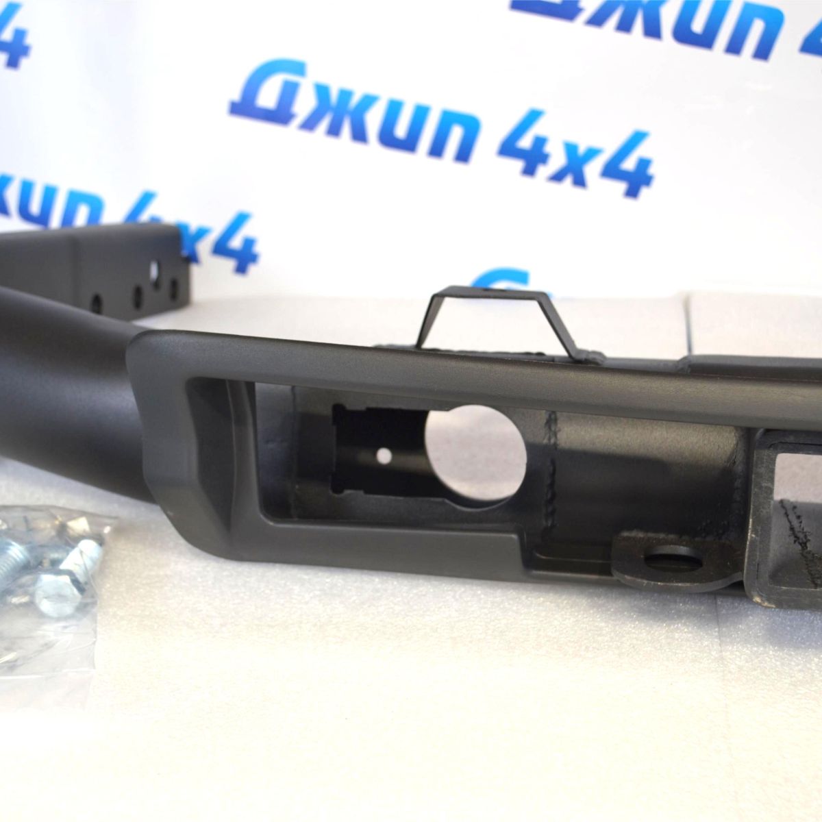 Фаркоп Jeep Grand Cherokee WK2 (под квадрат с рамкой в бампер) 82212180AE