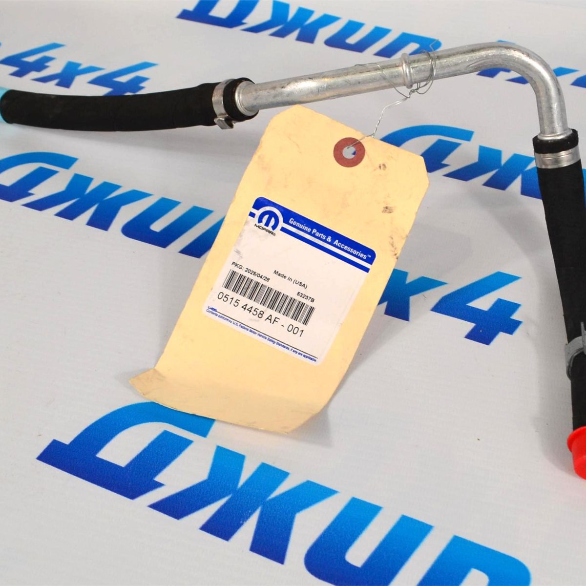 Шланг к радиатору охлаждения жидкости ГУР Jeep Grand Cherokee WK2 V3.0/3.6 5154458AF