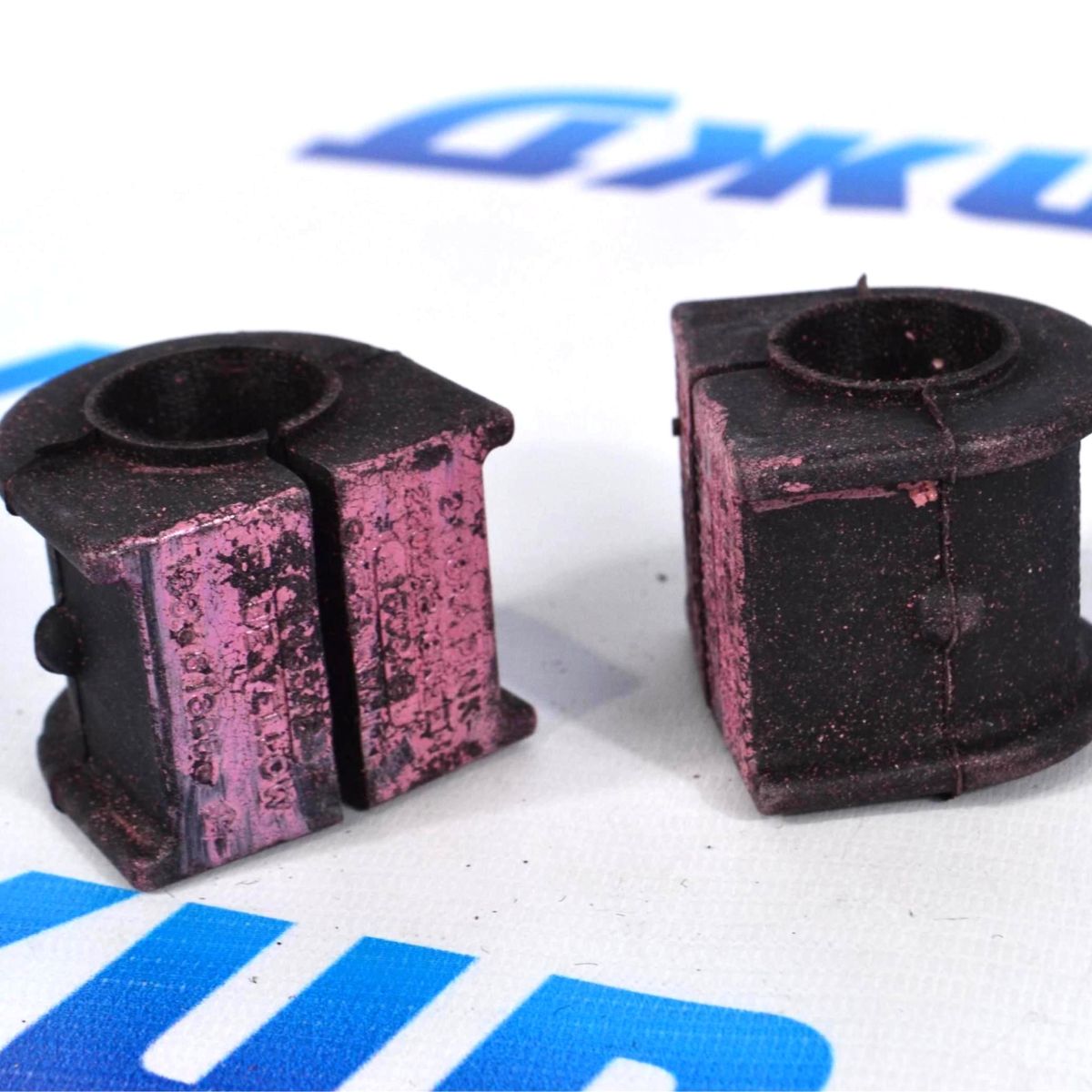 Втулка заднего стабилизатора Dodge Ram 1500 DT 68362113AA