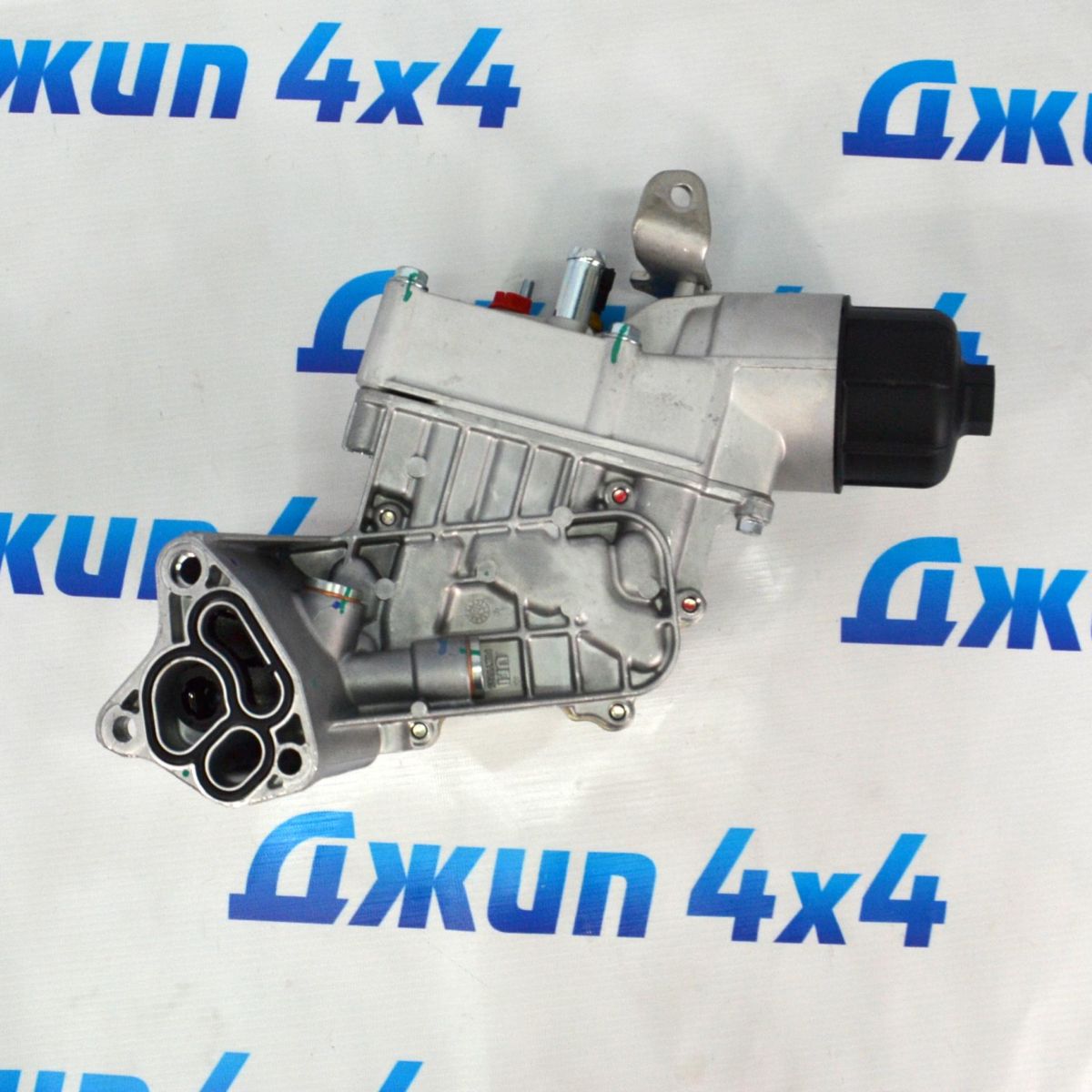 Радиатор масляный-теплообменник Jeep Grand Cherokee WK2 V3.0CRD 68525212AA