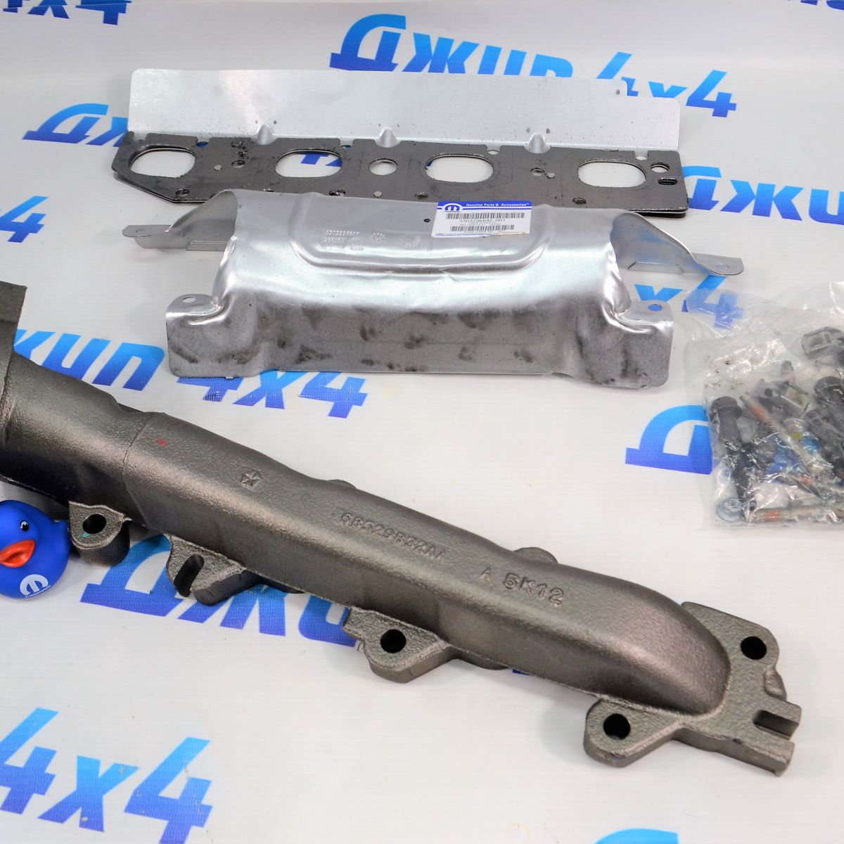 Коллектор выпускной правый RAM 1500 2019- V5.7(комплект) 68591572AC