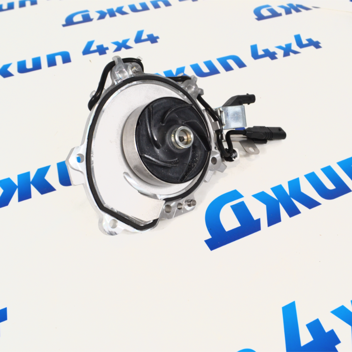 Помпа системы охлаждения Land Rover/Jaguar V2.0T Petrol LR115260